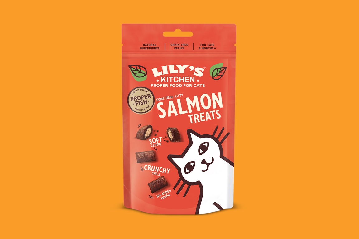 Snack al salmone per gatti